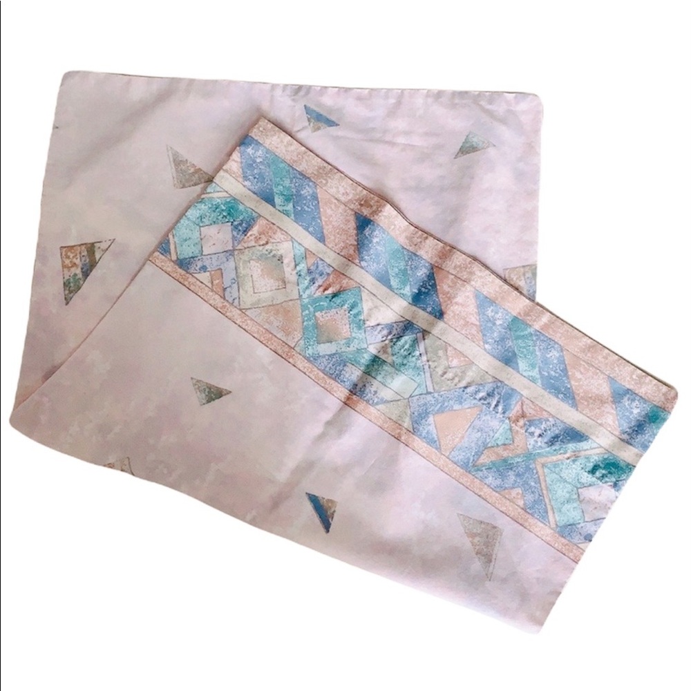 Retro Style Standard Pillow Case